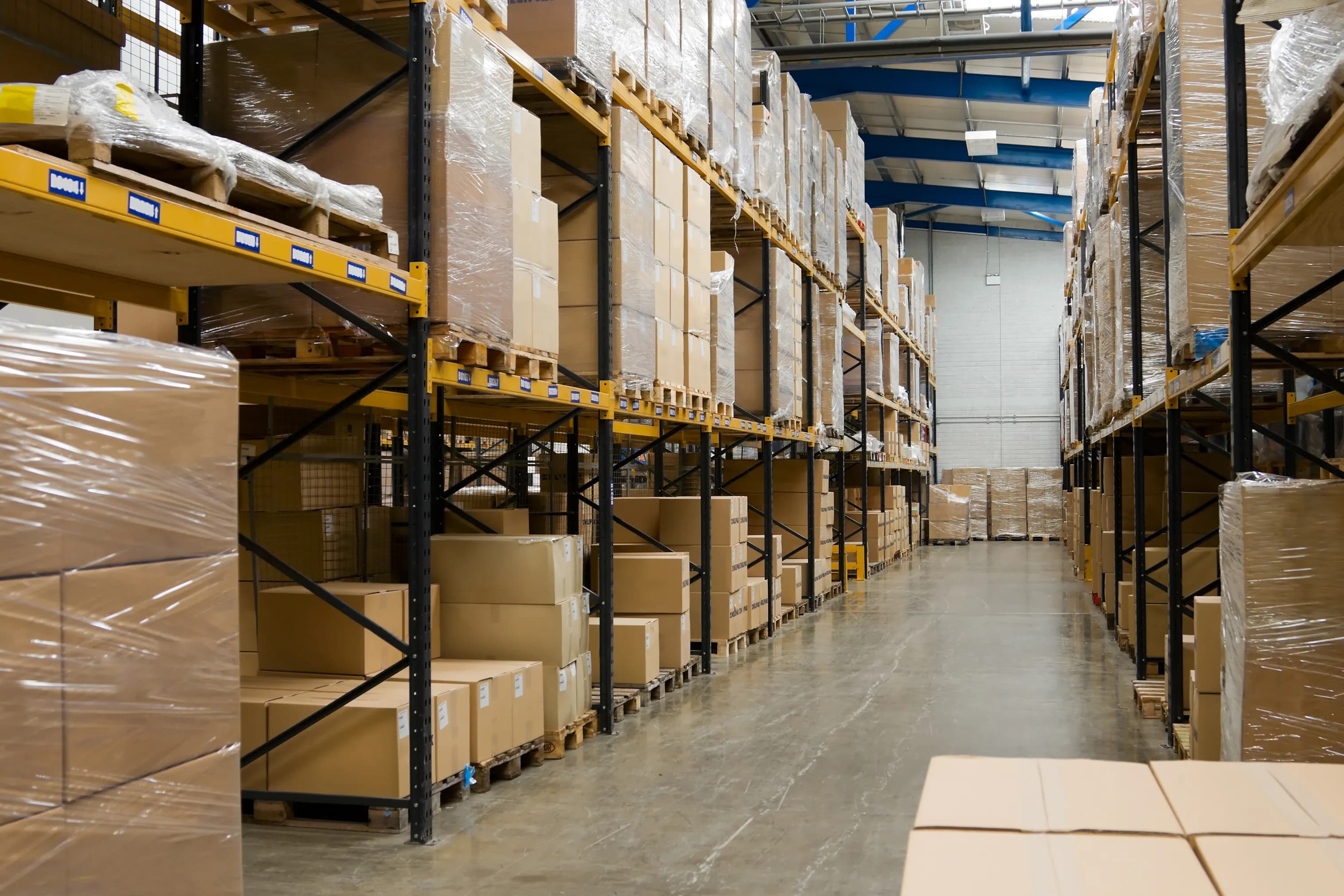 Modern warehouse storage
